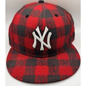 New York Yankees Hat Cap Fitted Mens 7 1/4 Black Red Plaid New Era MLB Baseball